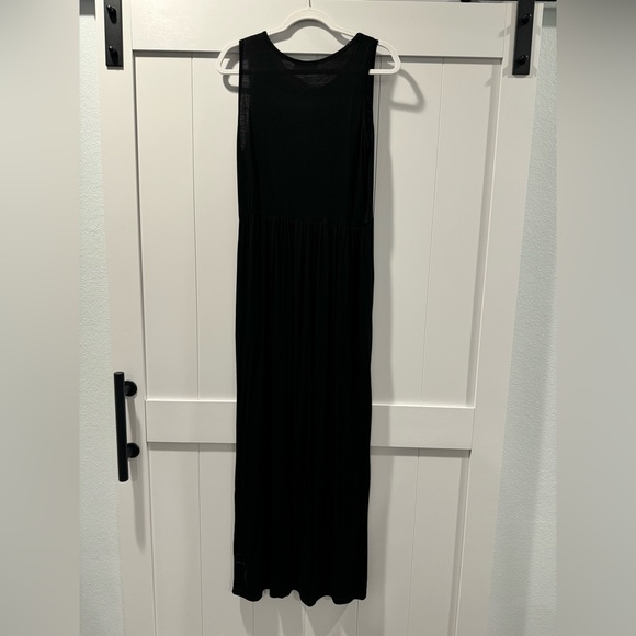Sleeveless casual maxi with pockets - Picture 7 of 8